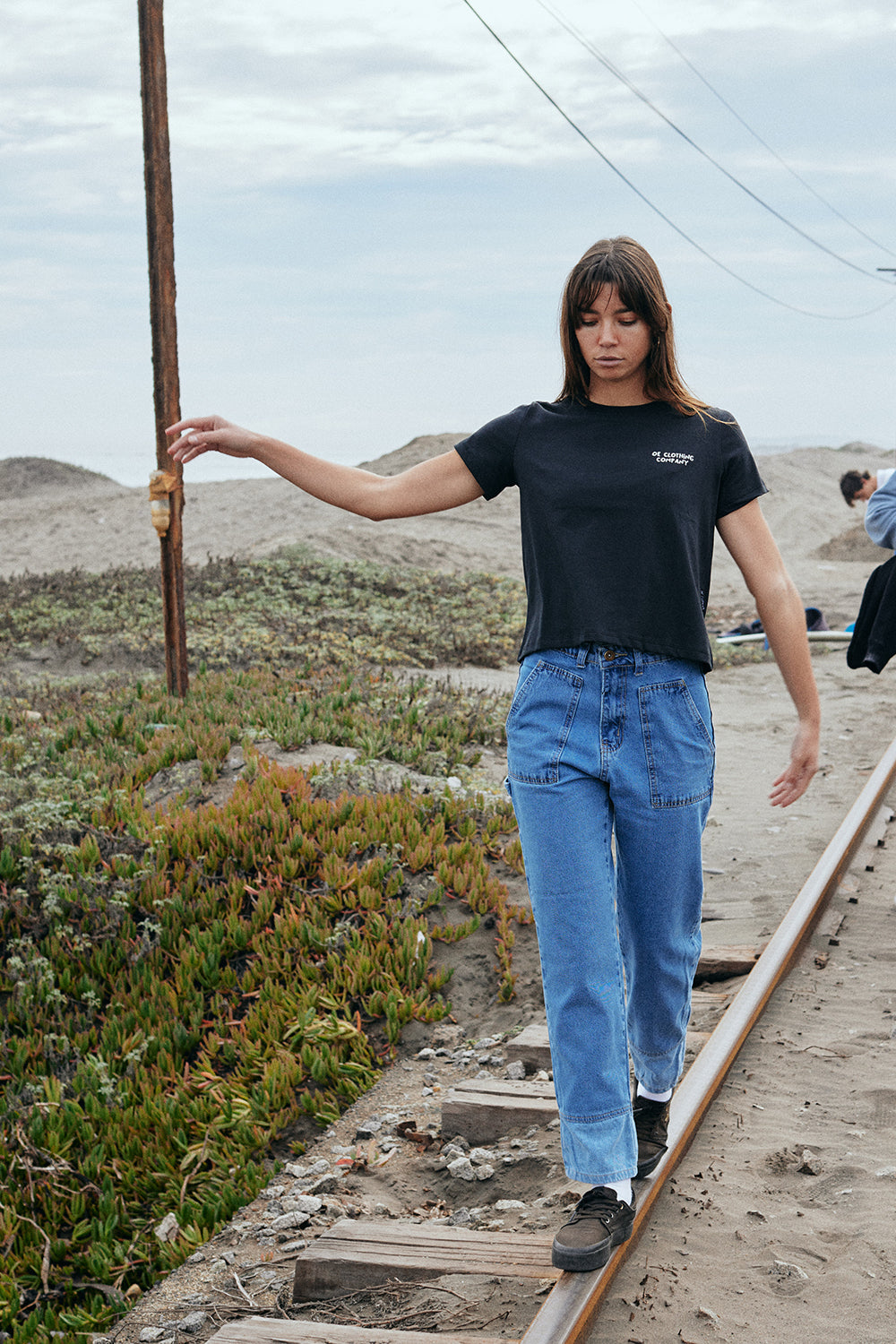 POLERA SIMPLE BLACK - GIRLS